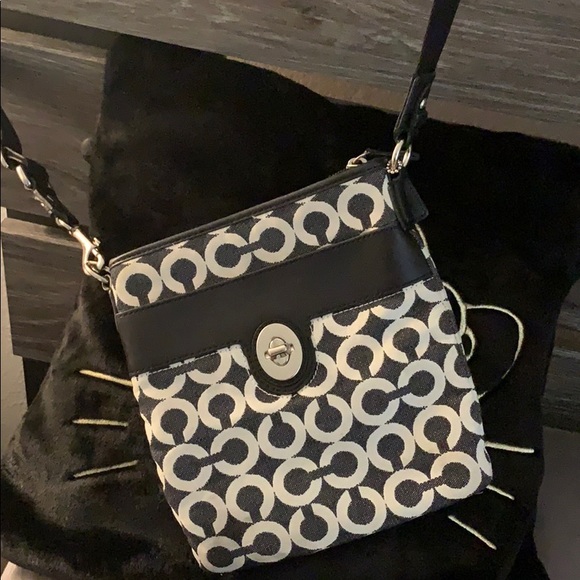 Coach Bag & Wristlet - Picture 1 of 7
